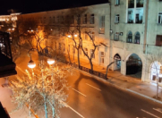 Satılır 2 otaqlı 75 m2 köhnə tikili Sahil m.