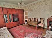 İcarəyə verilir 2 otaqlı 60 m2 köhnə tikili 28 May m.