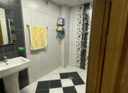 Satılır 5 otaqlı 110 m2 köhnə tikili 8 km