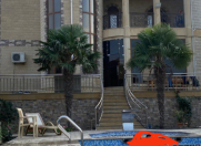 Satılır 11 otaqlı 300 m2 villa Ramana