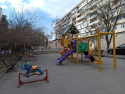 Satılır 2 otaqlı 60 m2 köhnə tikili Gənclik m.