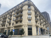 Satılır 4 otaqlı 170 m2 yeni tikili Ağ şəhər