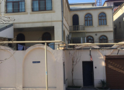 Satılır 11 otaqlı 1100 m2 həyət evi 9 mkr