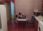Satılır 3 otaqlı 100 m2 köhnə tikili Əhmədli m.
