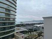 Satılır 4 otaqlı 240 m2 yeni tikili Sahil m.