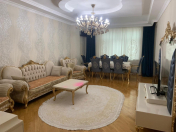 Satılır 4 otaqlı 200 m2 yeni tikili Memar Əcəmi m.