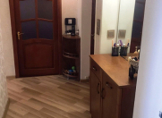 İcarəyə verilir 3 otaqlı 70 m2 köhnə tikili İnşaatçılar m.