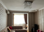 İcarəyə verilir 2 otaqlı 75 m2 köhnə tikili Gənclik m.