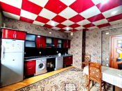 İcarəyə verilir 3 otaqlı 130 m2 yeni tikili Memar Əcəmi m.