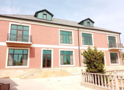 Satılır 12 otaqlı 650 m2 bağ evi Buzovna
