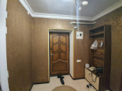 İcarəyə verilir 2 otaqlı 70 m2 köhnə tikili 28 May m.