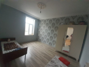 Satılır 7 otaqlı 200 m2 bağ evi Novxanı