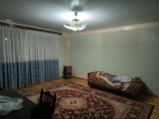 Satılır 8 otaqlı 285 m2 həyət evi Lökbatan