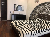 İcarəyə verilir 3 otaqlı 145 m2 yeni tikili Şah İsmayıl Xətai m.