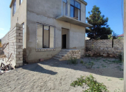 Satılır 4 otaqlı 150 m2 villa Buzovna