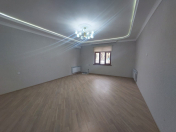 İcarəyə verilir 5 otaqlı 230 m2 ofis Gənclik m.