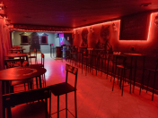 İcarəyə verilir 1 otaqlı 130 m2 obyekt Nizami m.