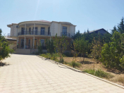 Satılır 6 otaqlı 350 m2 bağ evi Fatmayı
