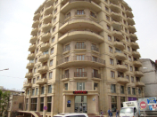 İcarəyə verilir 3 otaqlı 150 m2 yeni tikili Sahil m.