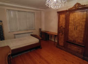 İcarəyə verilir 2 otaqlı 60 m2 köhnə tikili Neftçilər m.