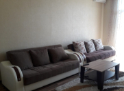 İcarəyə verilir 3 otaqlı 140 m2 yeni tikili Nəsimi r.