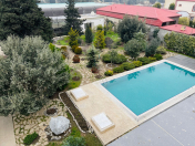 Satılır 10 otaqlı 750 m2 bağ evi Şüvəlan Park ticarət mərkəzi
