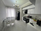 İcarəyə verilir 3 otaqlı 114 m2 yeni tikili Şah İsmayıl Xətai m.