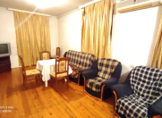 İcarəyə verilir 3 otaqlı 200 m2 həyət evi 8 Noyabr m.