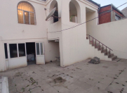 Satılır 5 otaqlı 100 m2 həyət evi Qaraçuxur