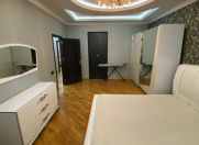 İcarəyə verilir 3 otaqlı 90 m2 köhnə tikili Qara Qarayev m.