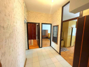 İcarəyə verilir 3 otaqlı 80 m2 köhnə tikili Gənclik m.