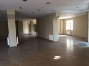 Satılır 1 otaqlı 500 m2 obyekt İnşaatçılar m.