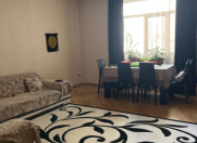 Satılır 2 otaqlı 93 m2 yeni tikili Nəriman Nərimanov m.