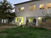Satılır 4 otaqlı 240 m2 bağ evi Novxanı