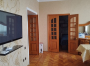 İcarəyə verilir 3 otaqlı 70 m2 köhnə tikili 28 May m.