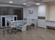 İcarəyə verilir 5 otaqlı 220 m2 ofis Elmlər Akademiyası m.