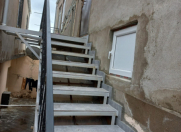 İcarəyə verilir 2 otaqlı 50 m2 həyət evi Yasamal r.