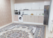 İcarəyə verilir 3 otaqlı 85 m2 həyət evi Qara Qarayev m.