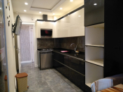 İcarəyə verilir 3 otaqlı 110 m2 yeni tikili Şah İsmayıl Xətai m.