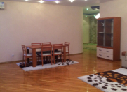 Satılır 5 otaqlı 220 m2 yeni tikili Sirk