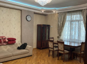 İcarəyə verilir 3 otaqlı 135 m2 yeni tikili Elmlər Akademiyası m.