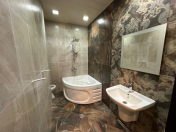 Satılır 3 otaqlı 89 m2 yeni tikili Memar Əcəmi m.