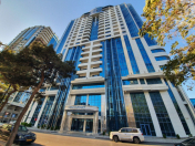 Satılır 4 otaqlı 180 m2 ofis 28 May m.