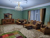 İcarəyə verilir 2 otaqlı 100 m2 yeni tikili Gənclik m.