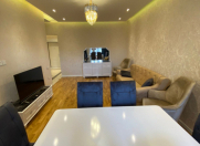 İcarəyə verilir 2 otaqlı 105 m2 yeni tikili Elmlər Akademiyası m.