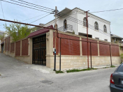 Satılır 9 otaqlı 435 m2 həyət evi Y.Günəşli