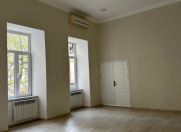 İcarəyə verilir 5 otaqlı 140 m2 yeni tikili İçəri Şəhər m.