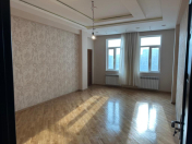 Satılır 3 otaqlı 85 m2 yeni tikili Memar Əcəmi m.