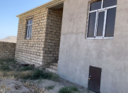 Satılır 4 otaqlı 225 m2 həyət evi Qobu