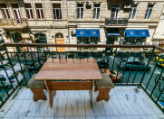 İcarəyə verilir 2 otaqlı 80 m2 köhnə tikili Sahil m.